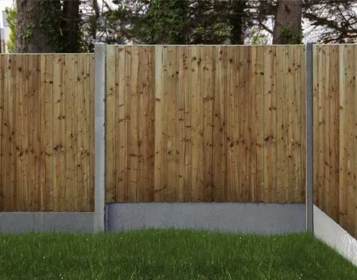 Horizontal vs vertical fence example