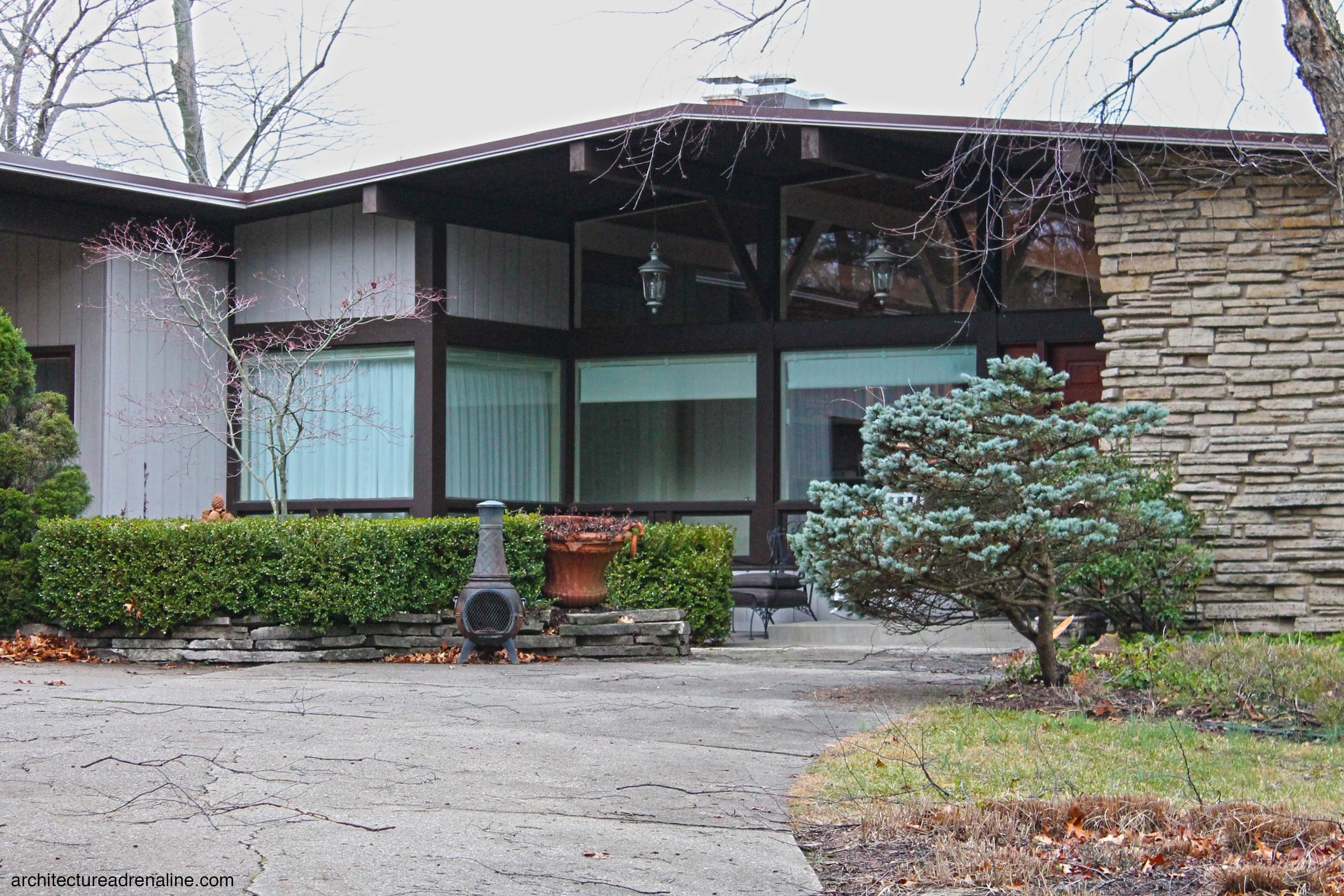 Mid Century Modern House in Beverly Shores, Indiana