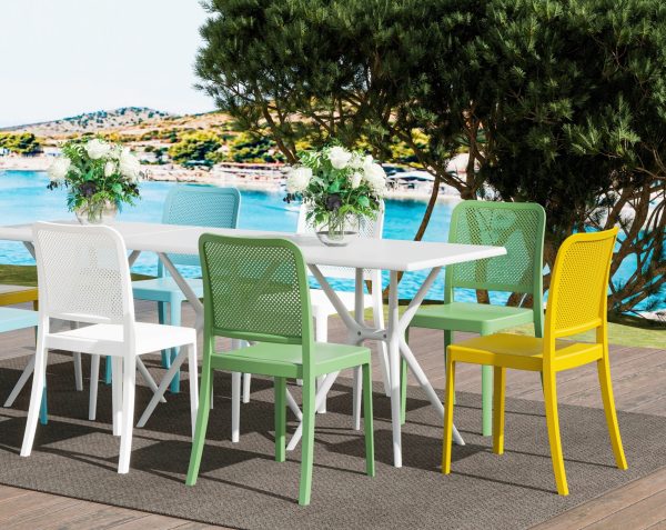 Recycled Plastic Outdoor Furniture A Sustainable And Stylish Choice   Recycled Plastic Outdoor Furniture A Sustainable And Stylish Choice 30367 600x477 