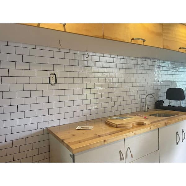 White Subway Tile With Black Grout 32964 