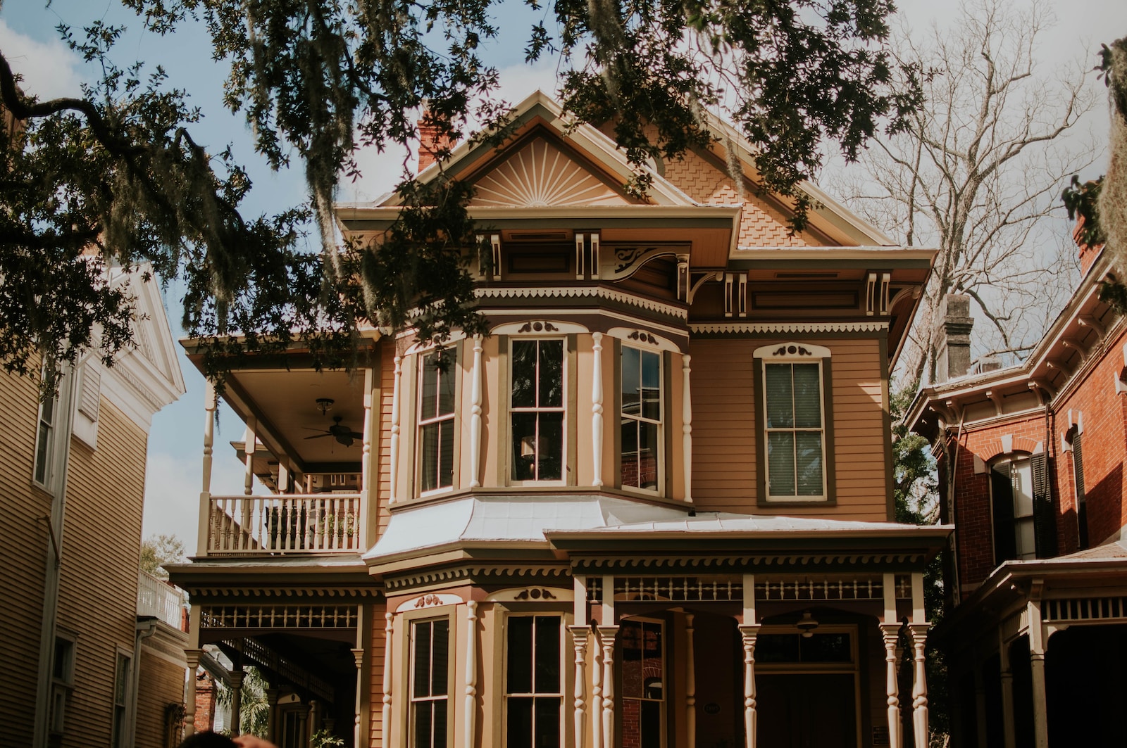 Restoring Victorian Homes: Authentic Materials For Timeless Charm 