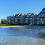 File:Luxury waterfront townhomes in Maryland .jpeg - Wikipedia