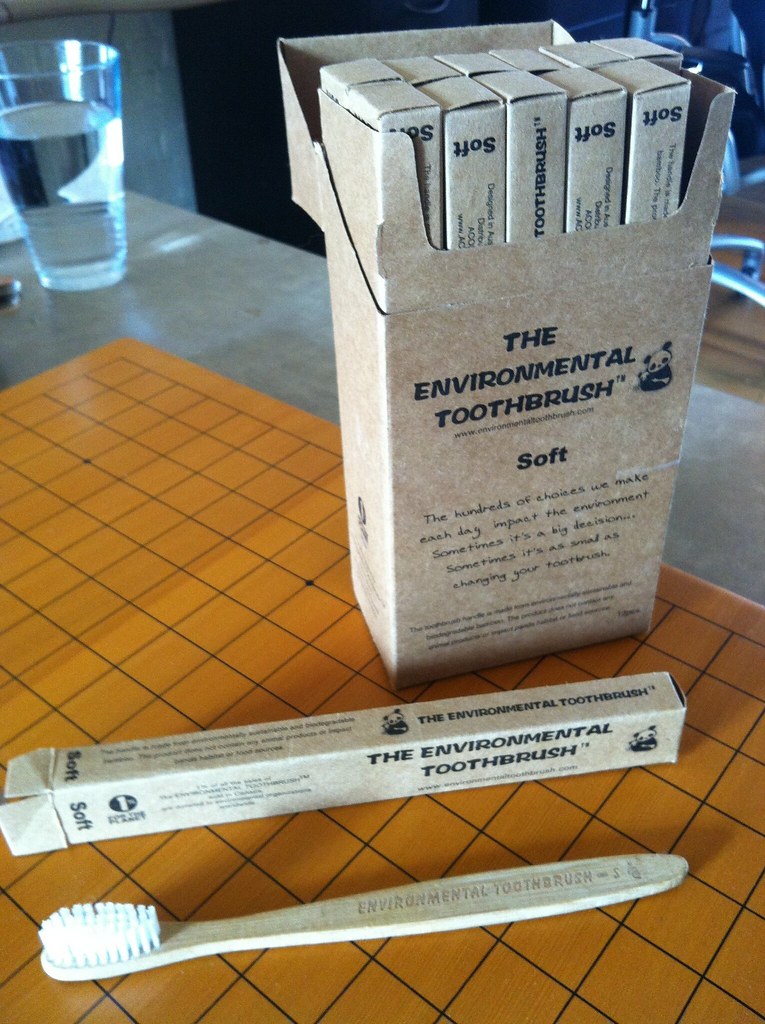 Bamboo toothbrushes have arrived, joy! Thanks #EthicalOcean & #AcornEcoBoutique!