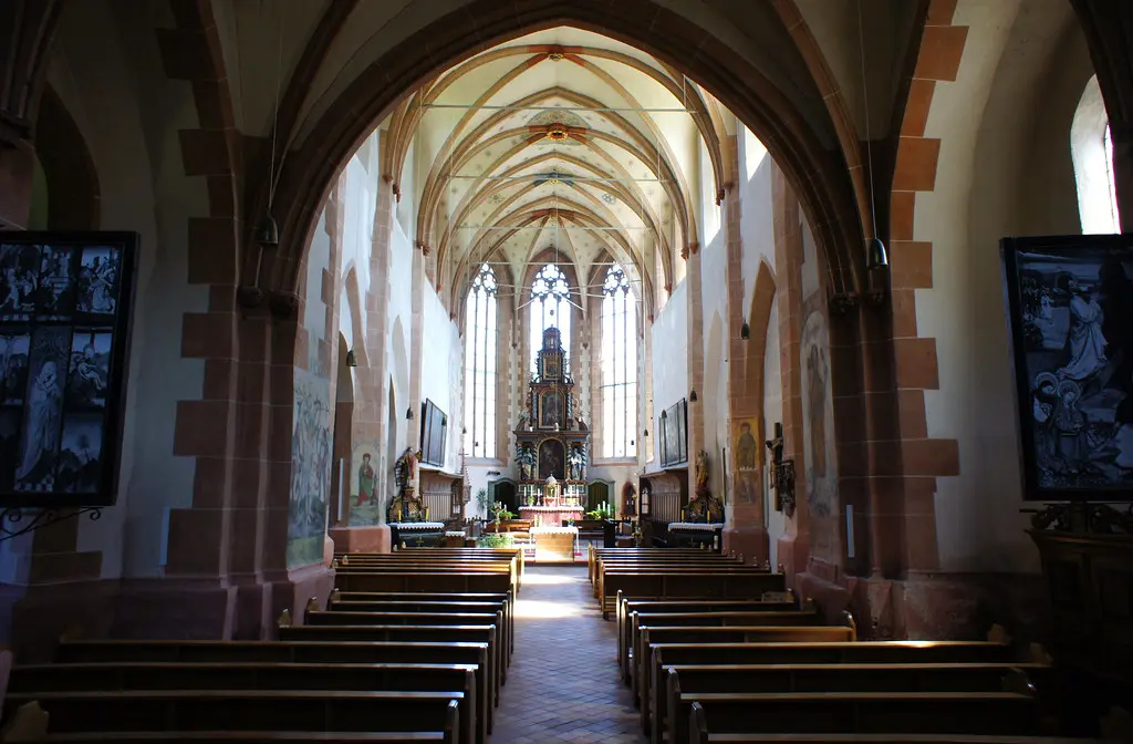 Oberwesel church interior