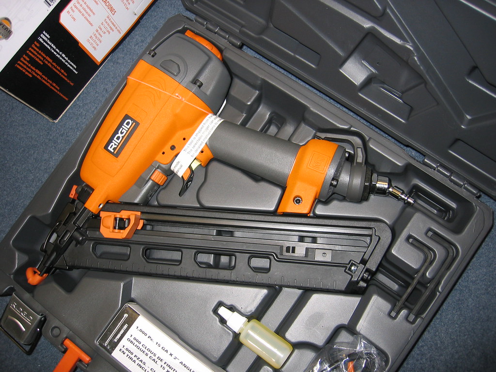 RIDGID R250AFA Finish Nailer