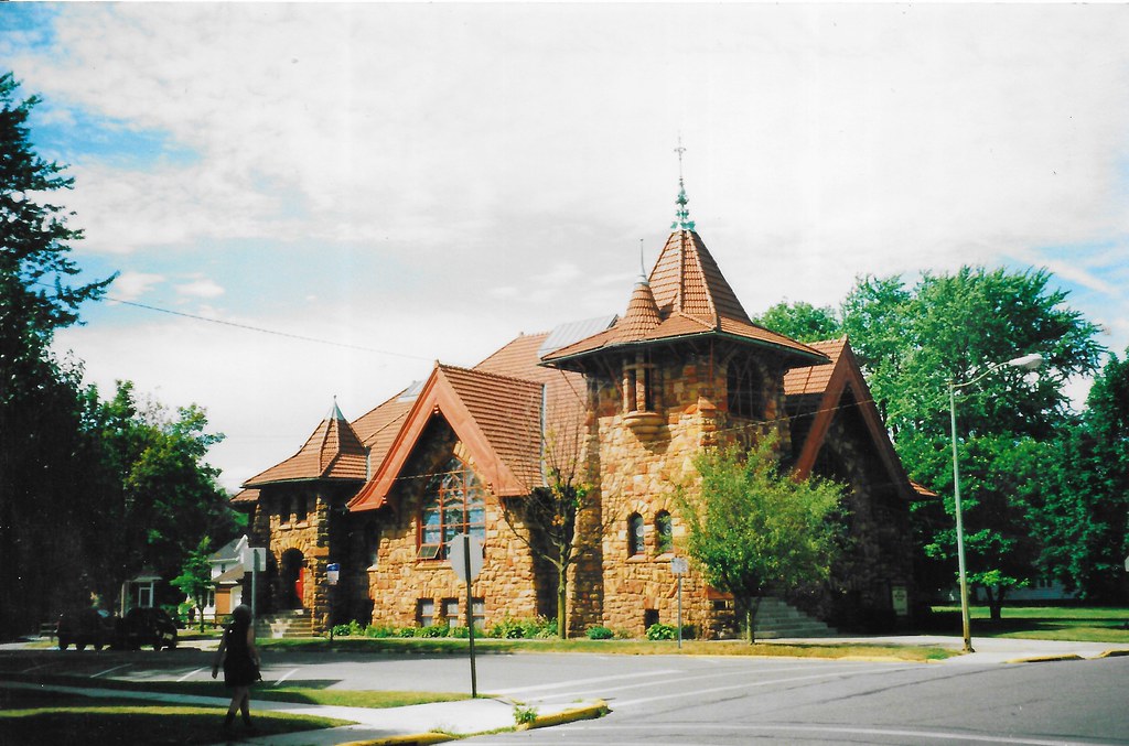 First Presbyterian Church - Napoleon, Ohio - American Craftsman style.