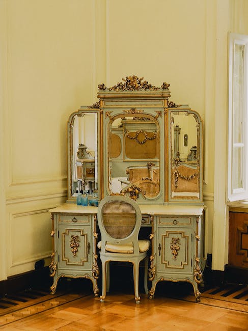 furniture, styles, elegance Antique Dressing Table