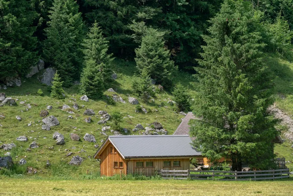 Farmhouse Fence Ideas