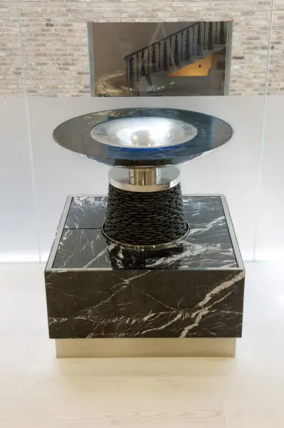 Indoor water feature