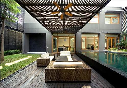 modern-courtyard-design-minimalist-house