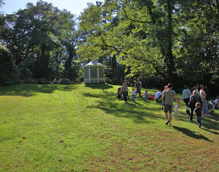 Sunnyside - home of Washington Irving - Daffodil Hill