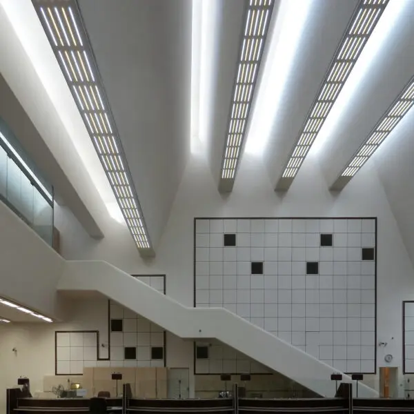 jørn utzon, bank melli, tehran, iran 1959-1962. banking hall. photographer: phillip arnold