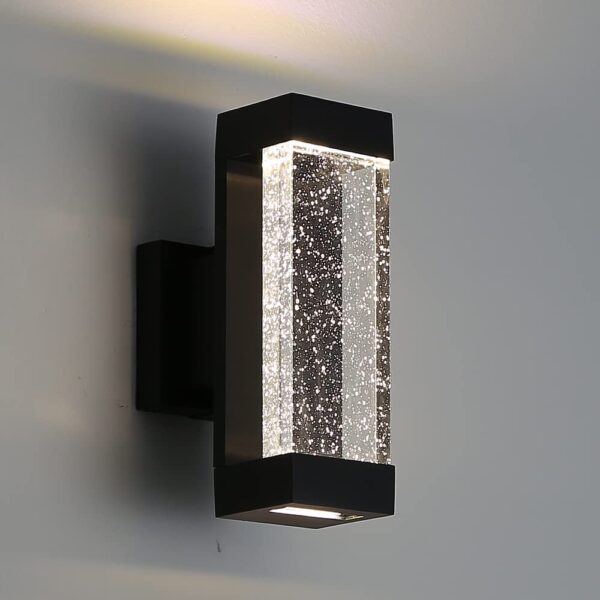 Cerdeco Crystal Outdoor Painted Fixture: Elevate Your Outdoor Dining Experience