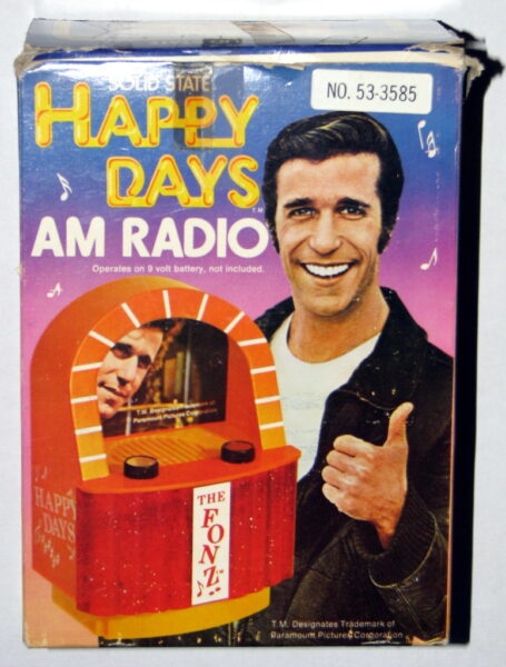 Vintage Happy Days AM Novelty Radio Featuring Henry Winkler, The Fonz, Vanity Fair Industries, Model No. 3003, Made In Hong Kong, Copyrigh 1976 By Paramount Pictures Corp.