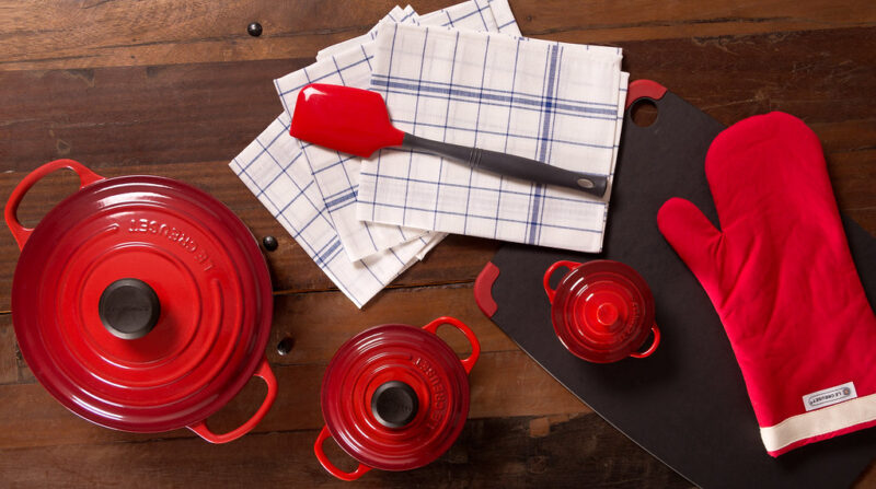 Le Creuset Bakeware: Cherry collection