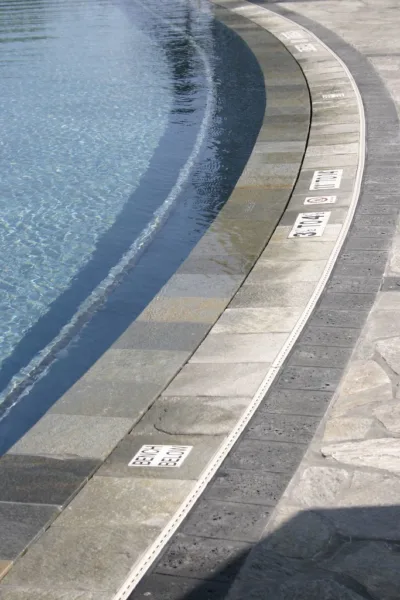 Pool Edge 9471