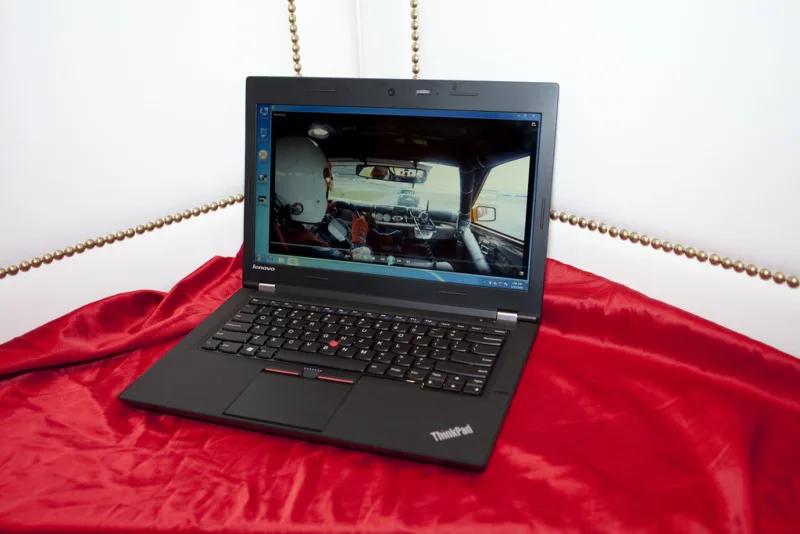 Lenovo ThinkPad T430u Ultrabook