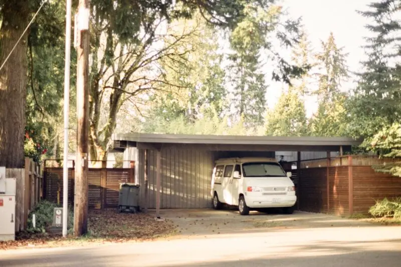 cost of carport vs garage