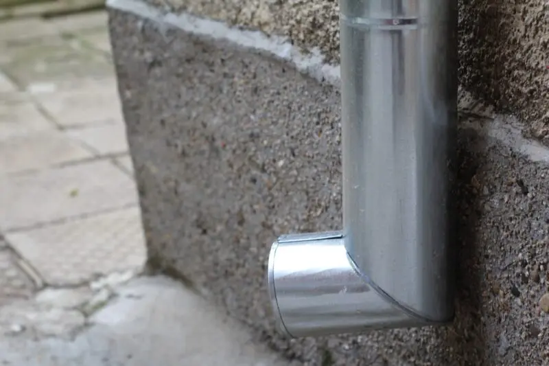 how much does gutter repair cost