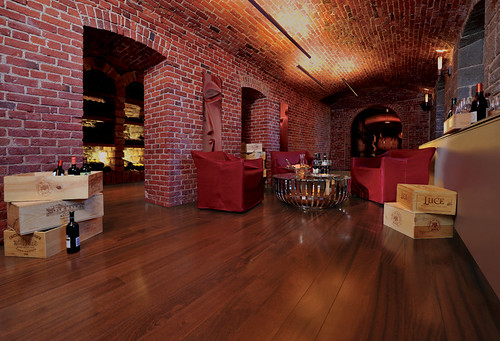 African Mahogany-Terracotta Wine tasting area