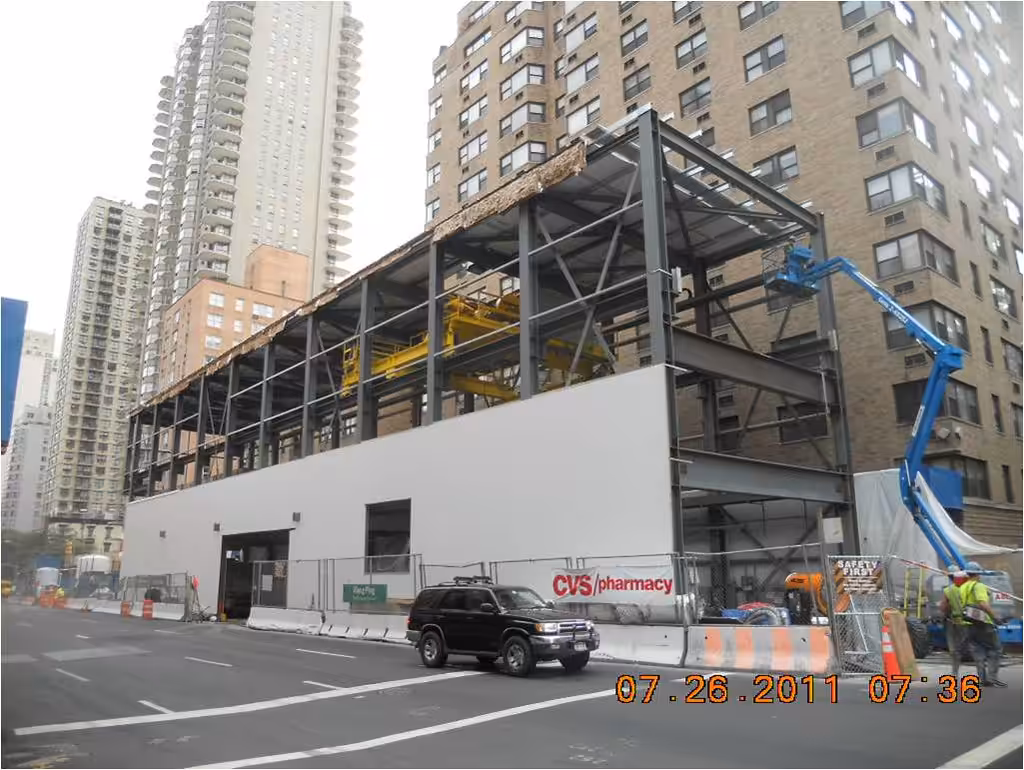 C4B - 72nd St. Muck house - siding installation