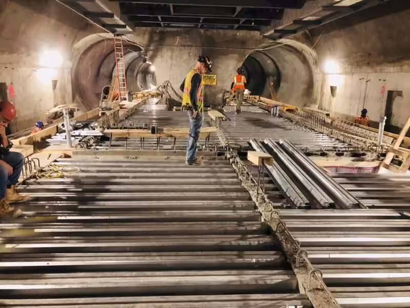 Platform slab deck installed in the east cavern. (CM007, 8-21-2018)