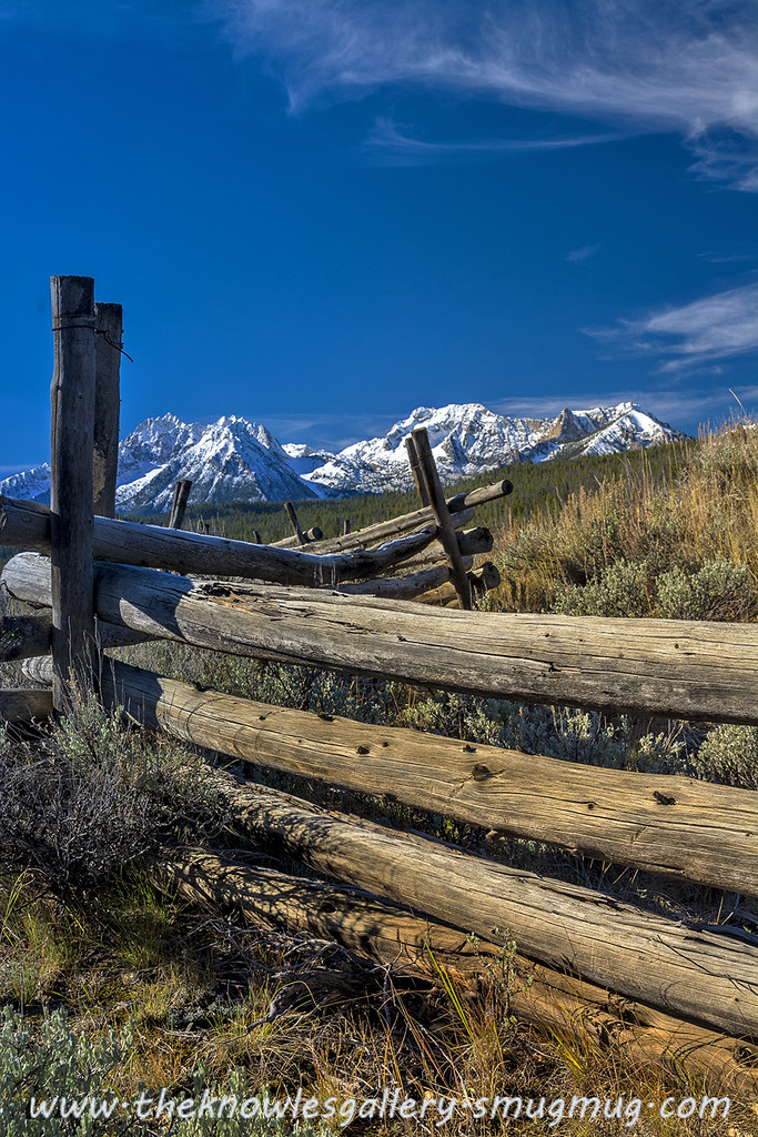 Sawtooth fence Mountains and fence