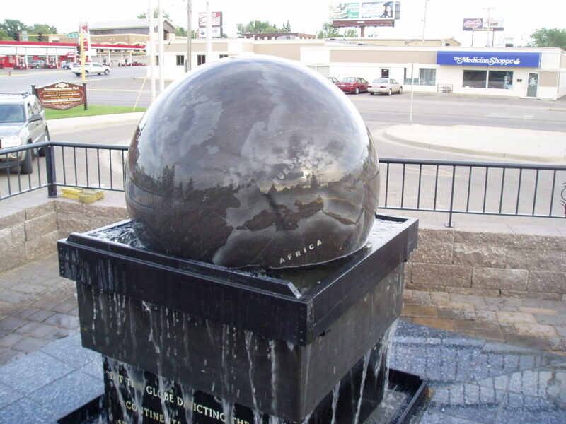 Spinning Water Globe for garden use