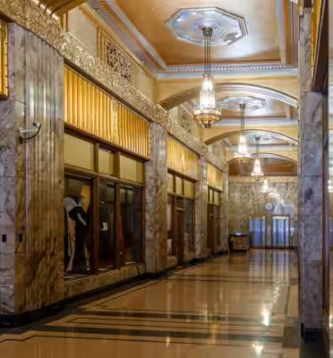 Mayo Hotel exterior Deco detailing